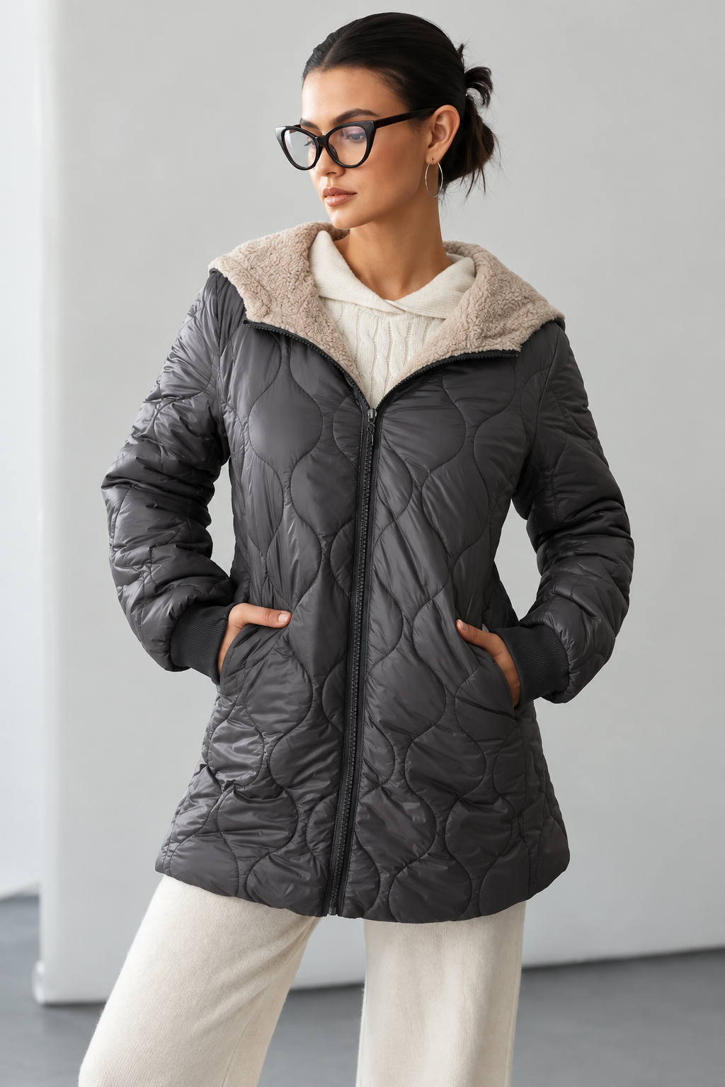 Lange Steppjacke mit Teddyfutter