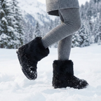 Damen-Winterstiefel mit plüschigem Schaft und bequemem Keil - Kavira