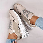 Jana – Stylische Schnürschuhe mit Leopardenmuster für einen trendigen Look