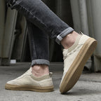 Maxwell - Lässige Sneakers aus Wildleder mit strukturierter Sohle