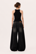 Baggy-Jeans für Damen mit extra weitem Bein, geschwungenen Nähten und Used-Look – Liesel