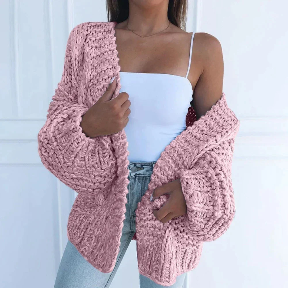 KIRA - Grob gestrickte Strickjacke