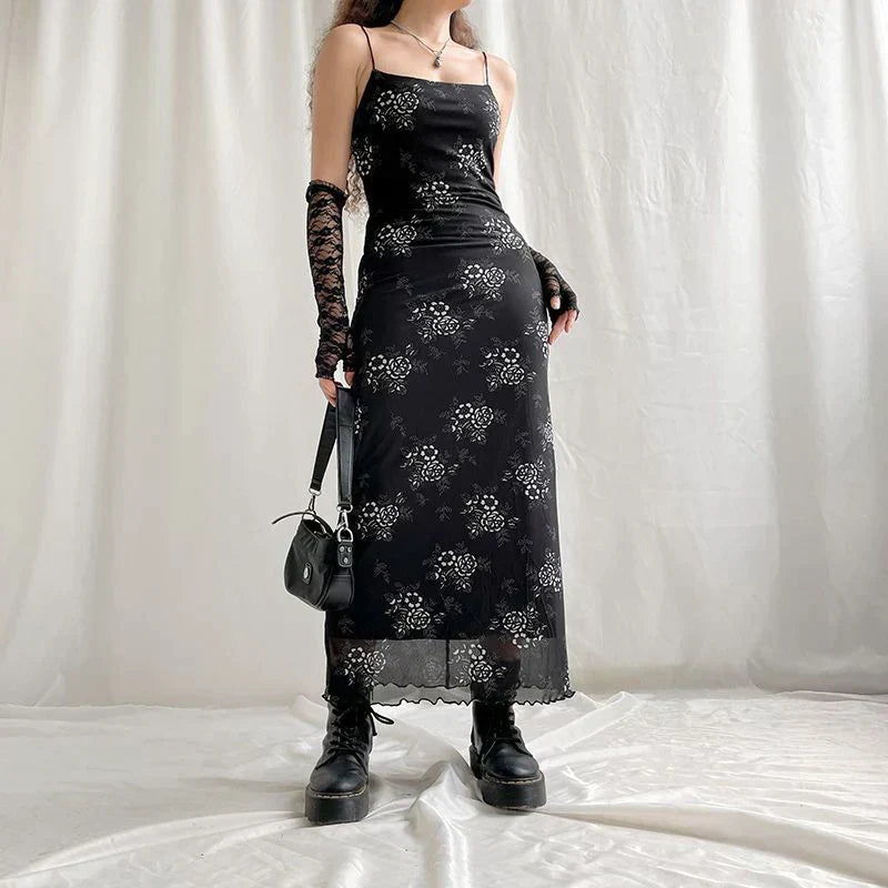 Verona - Vintage-Kleid aus floraler Spitze mit transparentem Overlay