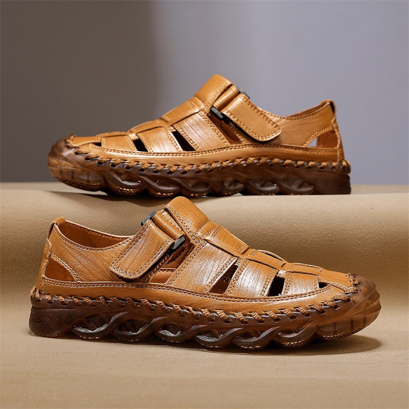 Geschlossene Herrensandalen mit ergonomisch geformtem, verstellbarem Verschluss - Darven
