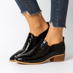 Vegane Oxford-Schuhe für Frauen mit geometrischem Relief - Marcy