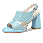 Blau