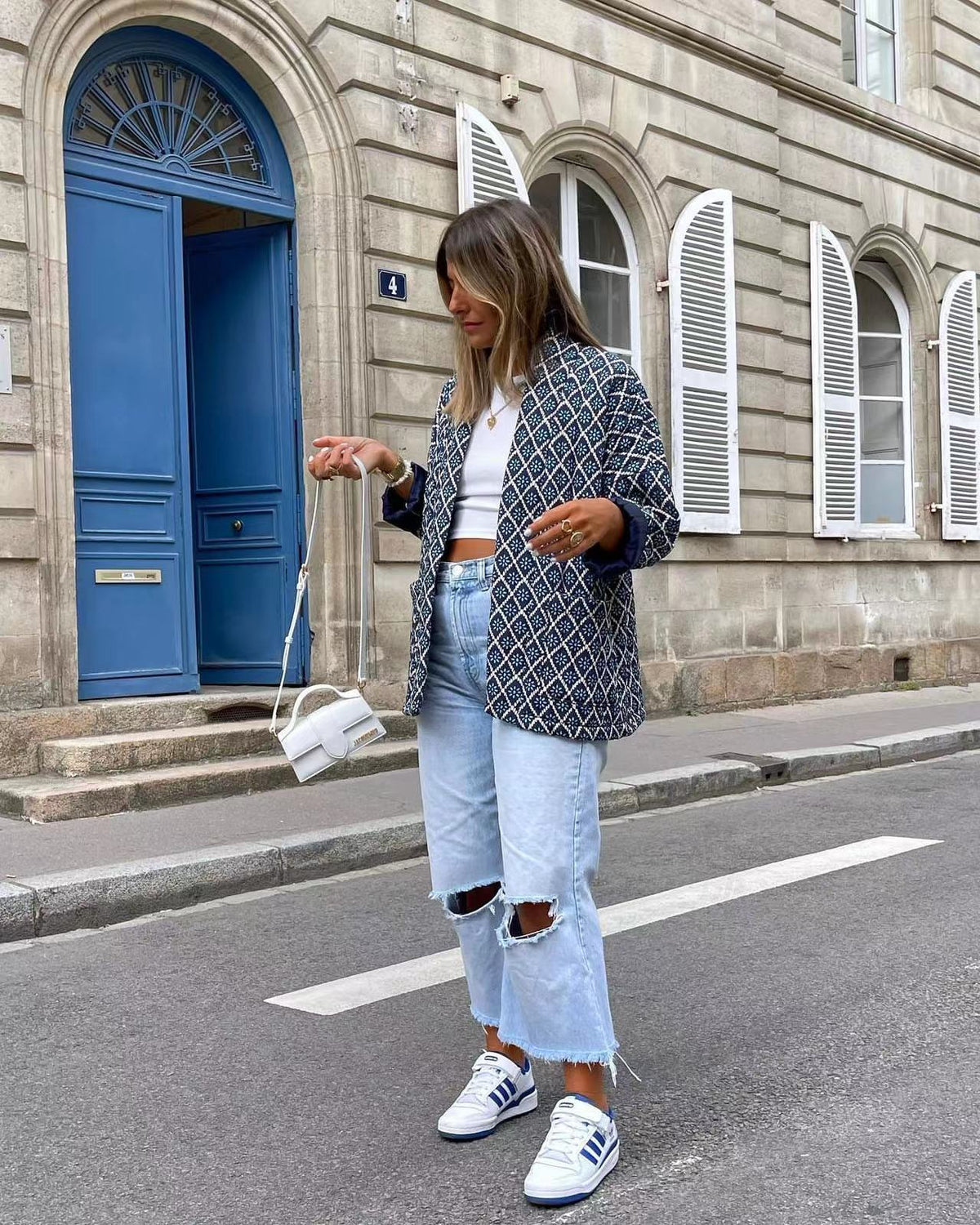 Steppjacke mit Blumenmuster, geometrischem Muster und Taschen