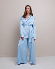 Blau