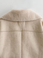 Klassische kurze Lederjacke