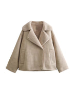 Klassische kurze Lederjacke