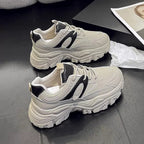 Damen-Sportschuhe mit stabiler Sohle und modernem Design - Alessandra