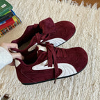 Retro-inspirierte Low-Profile-Turnschuhe für Frauen - Ivy