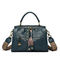 Damen-Umhängetasche aus Kunstleder mit Metallic-Details - Juliette