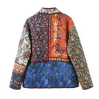 Steppjacke mit Ethno-Muster