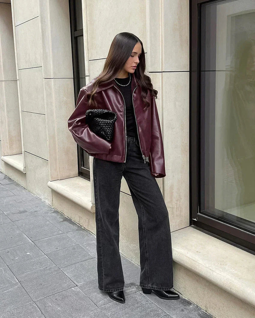 Rote Vintage-Lederjacke mit Reißverschluss