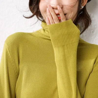Caro - Bedeckter Schnitt Rollkragenpullover für Frauen