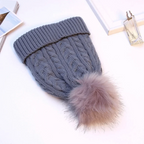 Damenstrickmütze mit Fleecefutter und Bommel - Sauly