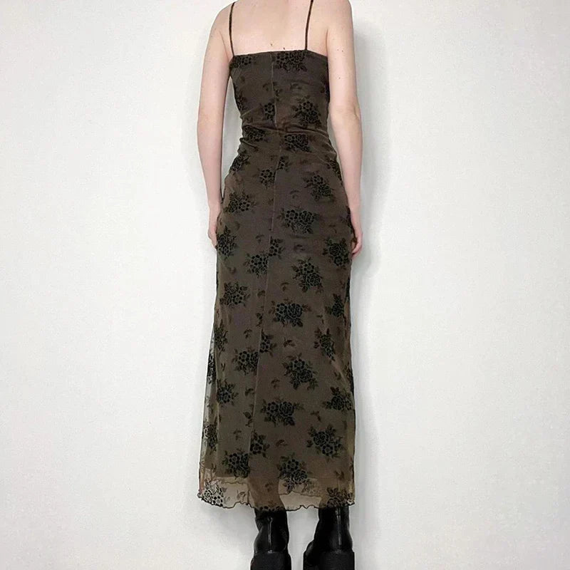 Verona - Vintage-Kleid aus floraler Spitze mit transparentem Overlay