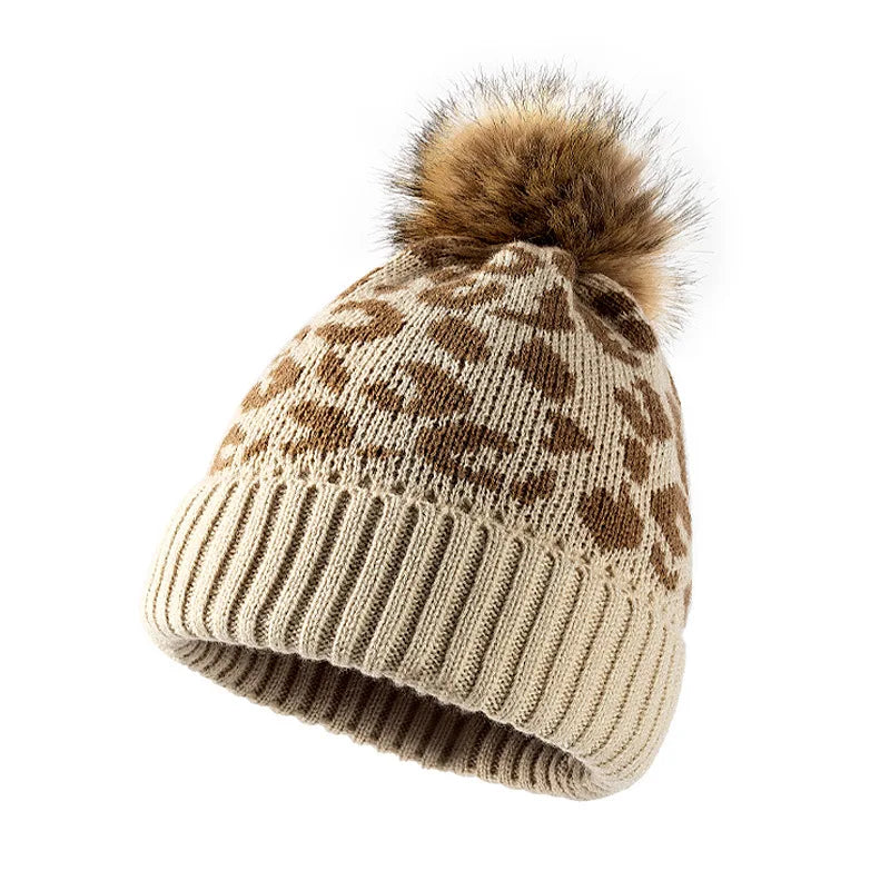 Einlagige Damenstrickmütze mit Bommel - Zireon