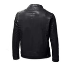 Zeitlose Lederjacke im Biker-Stil