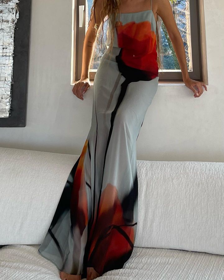 Kleid mit Rosenmuster