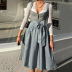 Damen Oktoberfest Dirndl Kleid mit Quadratkragen - Hildegard