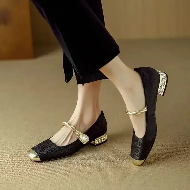 Damen Ballerina Pumps mit Metallic-Spitze und Blockabsatz mit Kristallen - Valeria