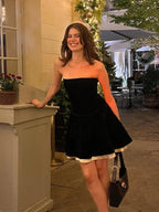 Priscila Trägerloses Kleid