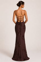Elegantes tailliertes Maxikleid mit Neckholder - Zarelle