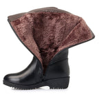 Damenstiefel mit verlängerter Kappe und leichtem Plateau - Lareva