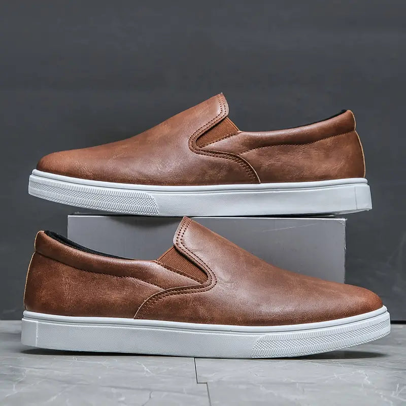 Tino – Lässige Slipper für Herren, bequem und stilvoll