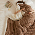 Warme Samt-Decke