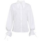 Karen - Modische weiße lässige Bluse