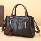 Strukturierte Damenhandtasche mit elegantem Design