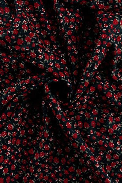 Kleider mit Blumenmuster