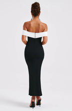 Lina - Elegantes langes schwarzes Kleid