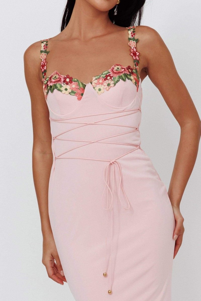 Brenda - Midikleid mit floraler Stickerei und Schnürung