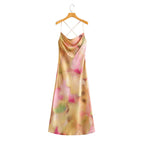 Langes Damenkleid mit dünnen Trägern und Ausschnitt - Elinor