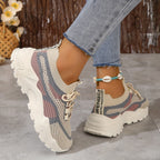 Adele - Turnschuhe aus Mesh mit Spitzendetails