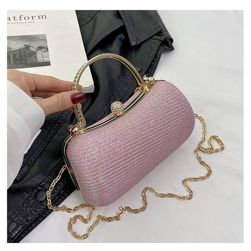 Abendtasche für Damen mit glänzenden Details und schmuckvollem Griff - Dhalia