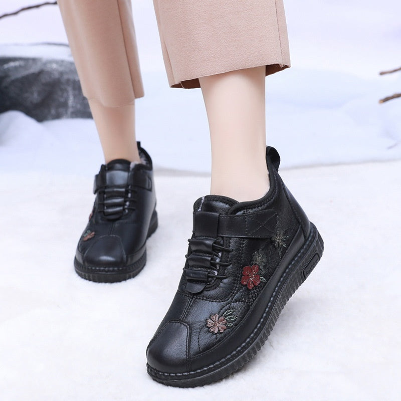Orthopädische Winterschuhe mit Stickereimotiv - Indigo