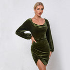 Grünes Kleid mit Samteffekt - Nauwe