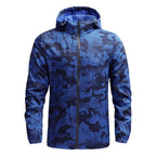 Leichte Herren-Kapuzenjacke im sportlichen Stil - Korex