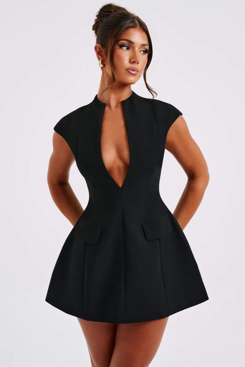 Evelyn - Mini-Faltenkleid mit kurzen Ärmeln