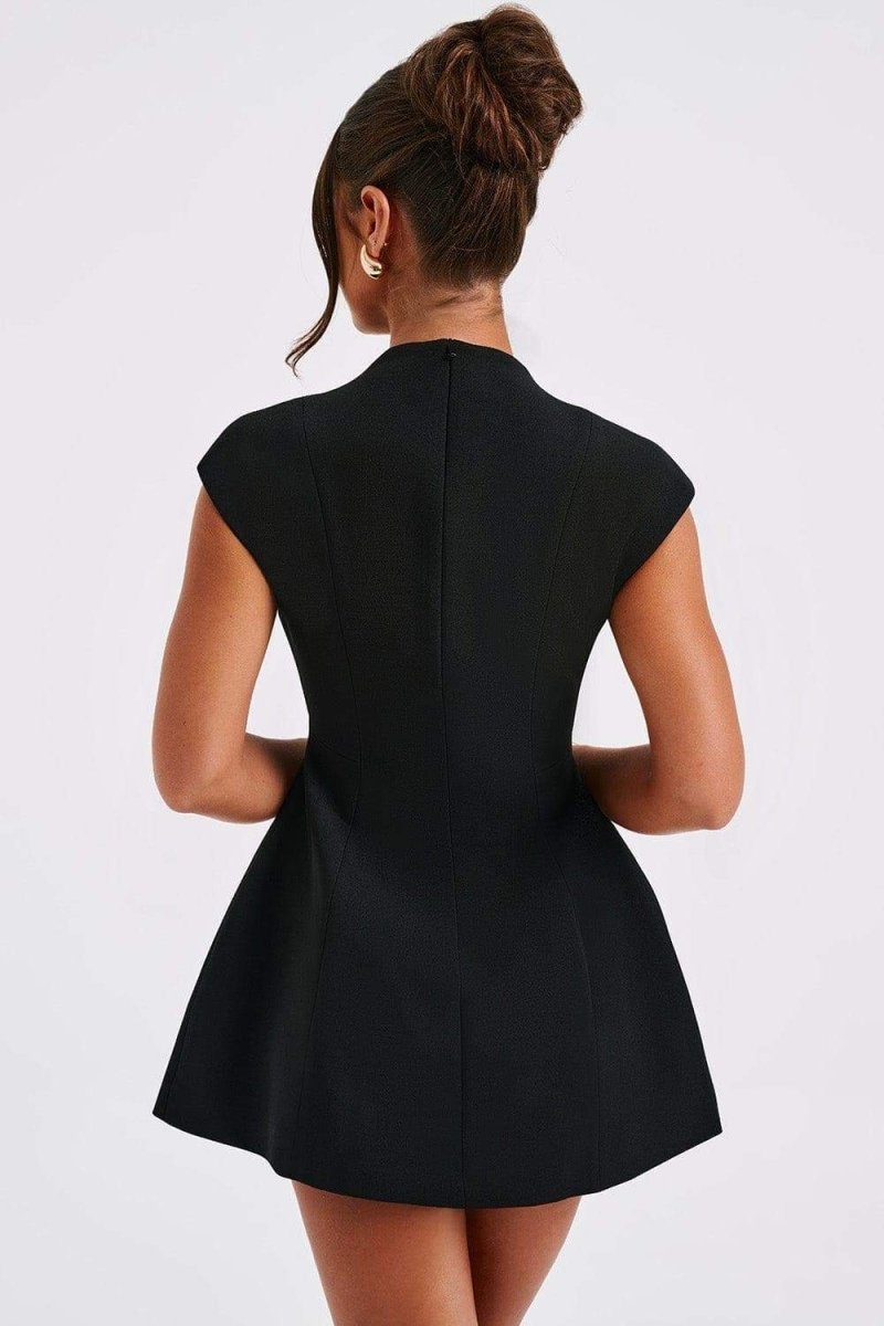 Evelyn - Mini-Faltenkleid mit kurzen Ärmeln