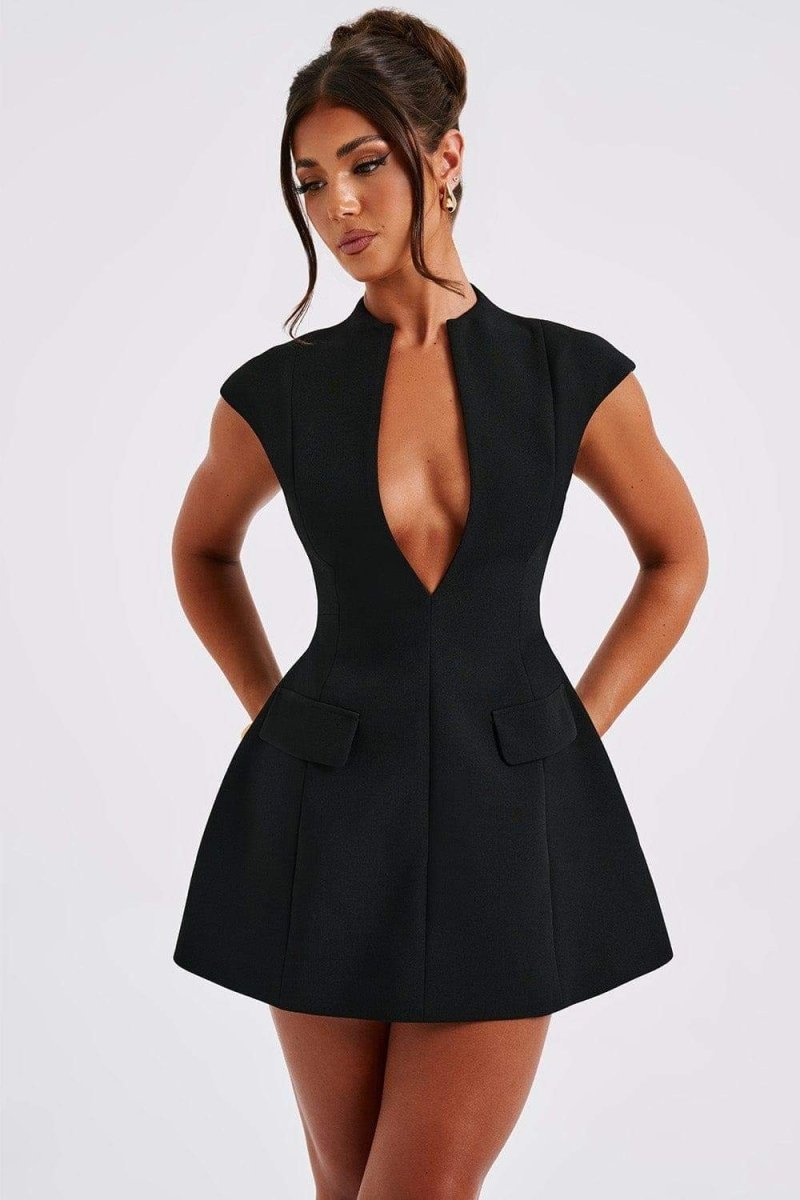 Evelyn - Mini-Faltenkleid mit kurzen Ärmeln