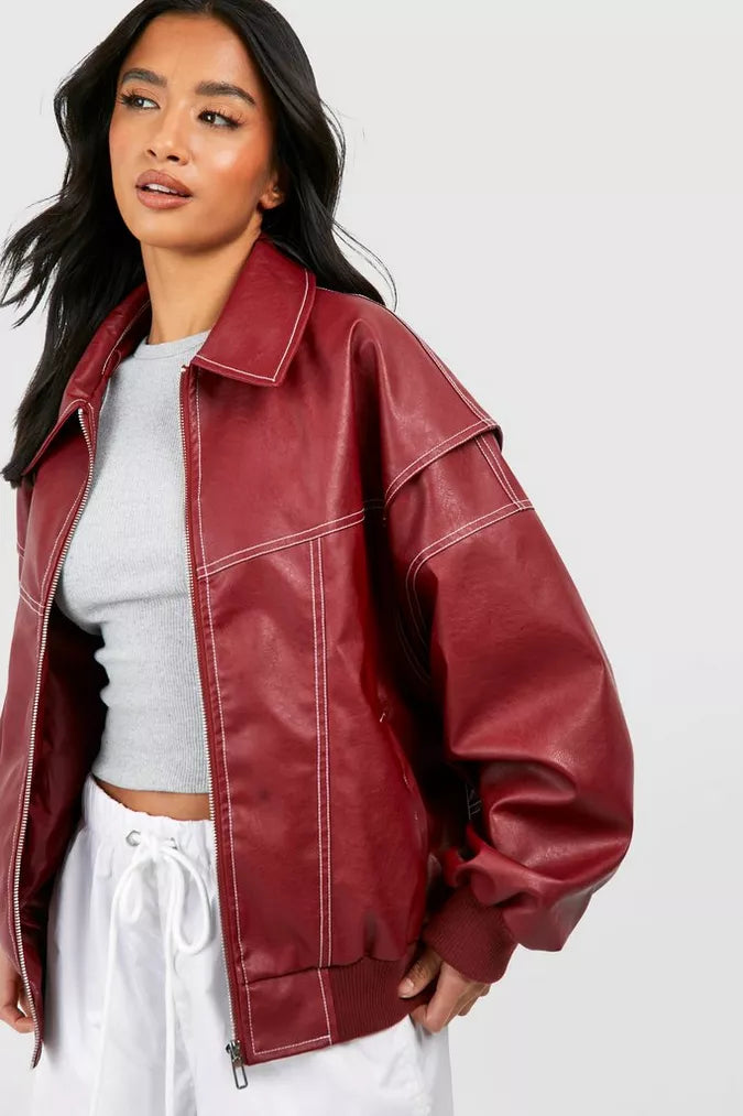 Moderne Lederjacke im Oversize-Schnitt