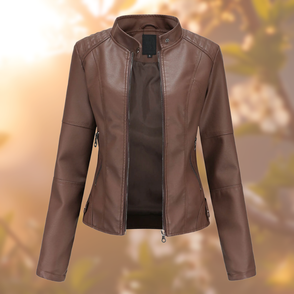 Schlichte Lederjacke im Biker-Stil