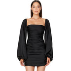 Georgia - Gerafftes Bodycon-Minikleid aus glänzendem Satin