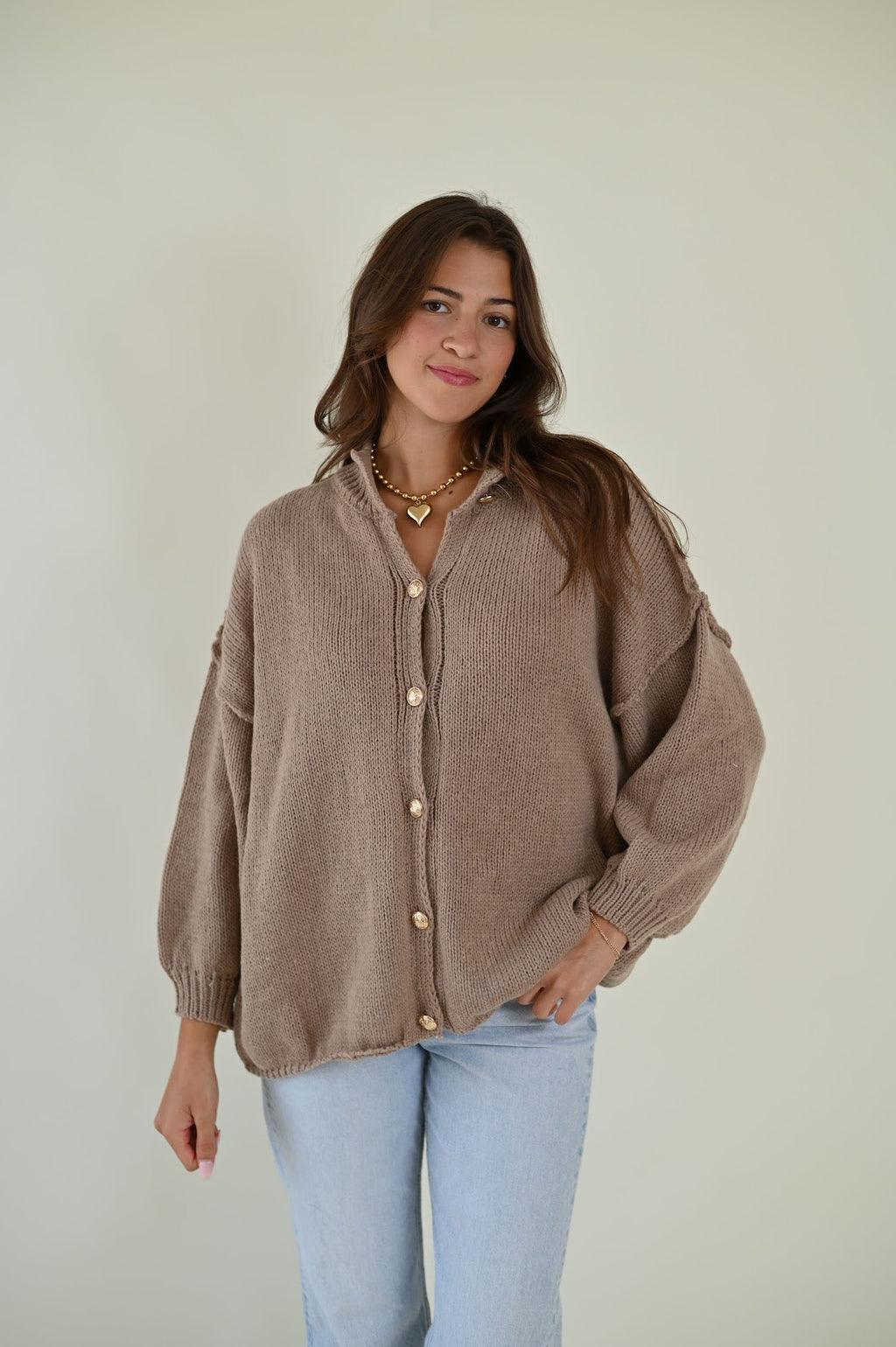 Pullover mit Kaffeemotiv und Knopfdetails